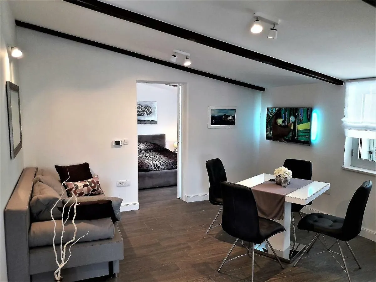 זאדאר Apartments Ena