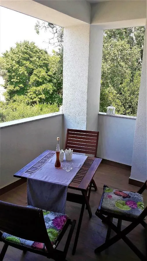 זאדאר Apartments Ena