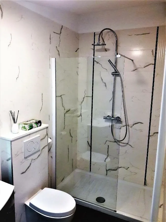 זאדאר Apartments Ena קרואטיה