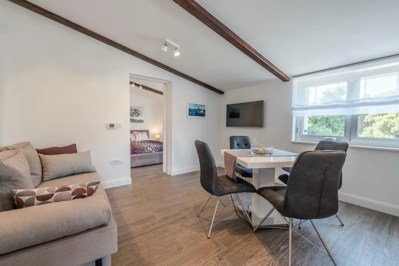 זאדאר Apartments Ena