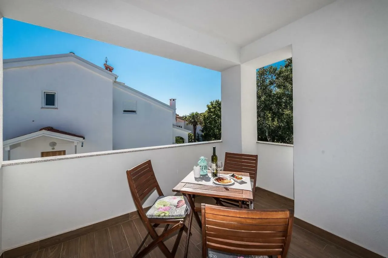 זאדאר Apartments Ena 0*,  קרואטיה